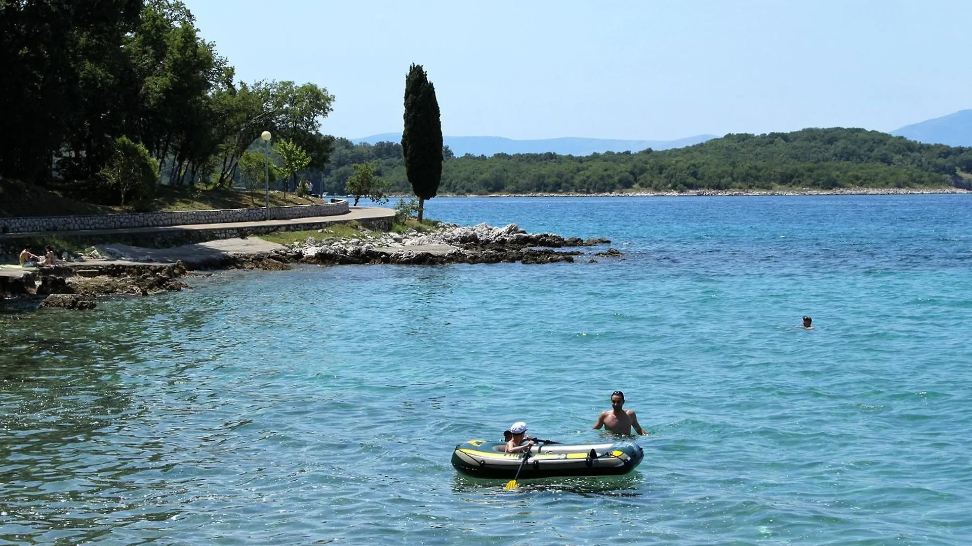 Apartments With Wifi Njivice, Krk - 21713 Croatia